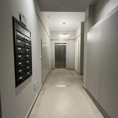 Gold's House Апартаменты